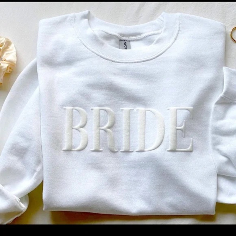 Gildan White 'BRIDE' Sweatshirt